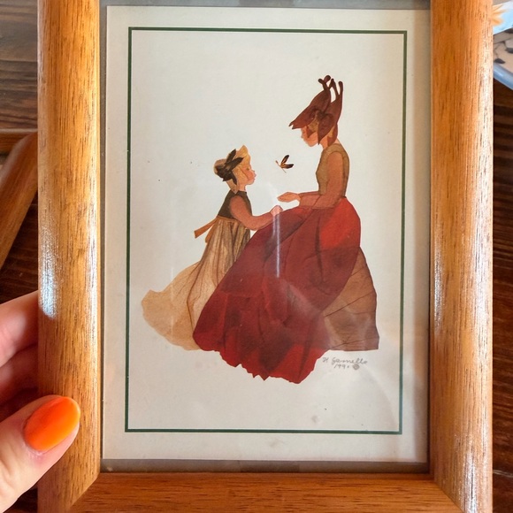 Vintage 1991 Pair of Framed Fashion Prints & frames - bow not included! - Picture 3 of 6